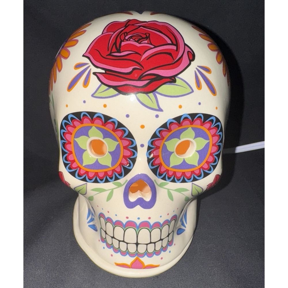 Intertek 3174045 Day Of The Dead Flor De Muerto Warmer Decorative Skull